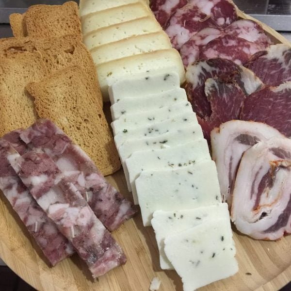 Tábua de Queijos e Enchidos
